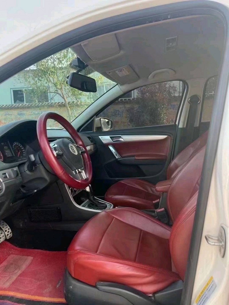 济南15年大众朗行9