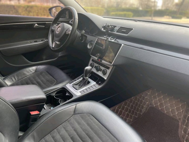 济宁15年大众迈腾5