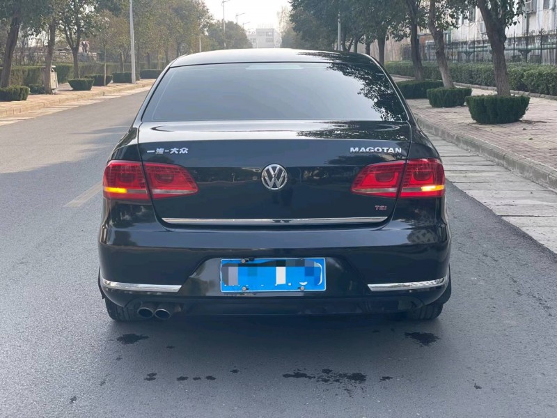 济宁15年大众迈腾9