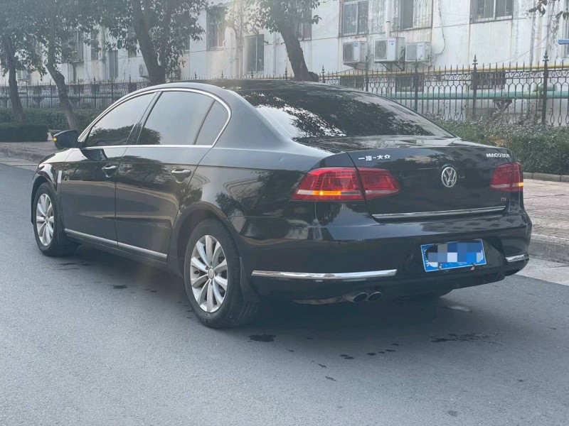 济宁15年大众迈腾8