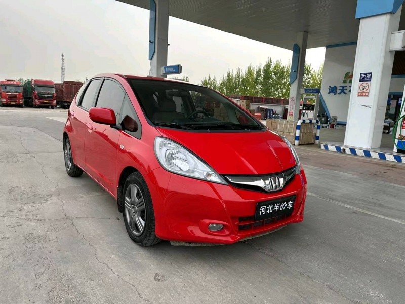 保定14年本田飞度2