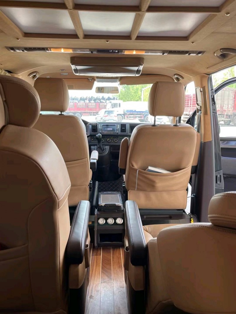 保定18年大众凯路威5