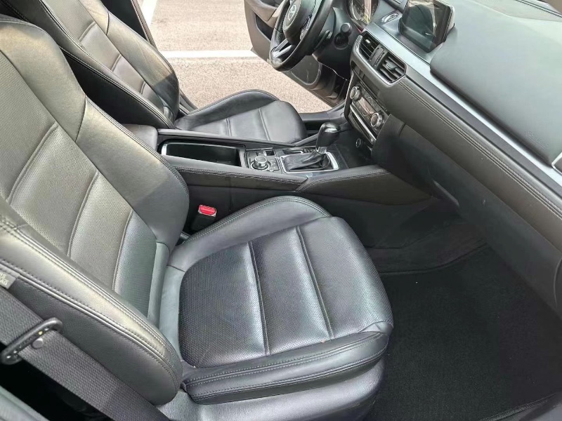 徐州19年马自达阿特兹9