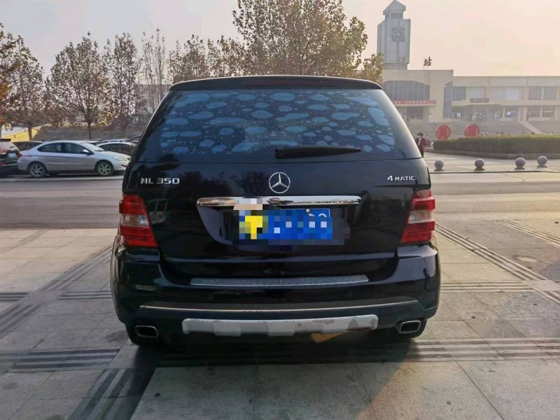 聊城10年奔驰ML9
