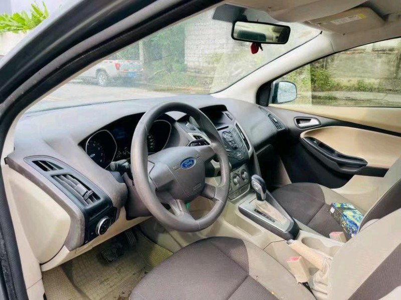 东莞14年福特福克斯4