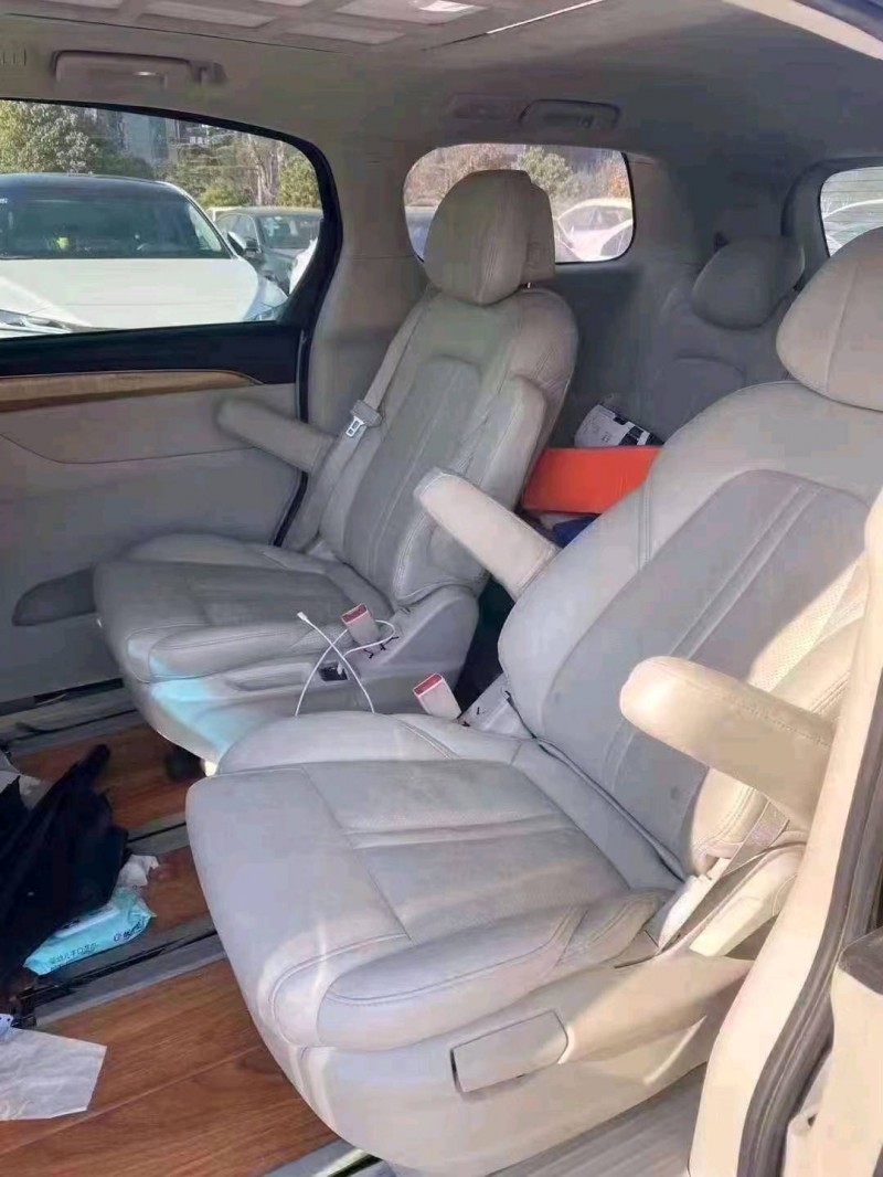 临沂18年别克GL86