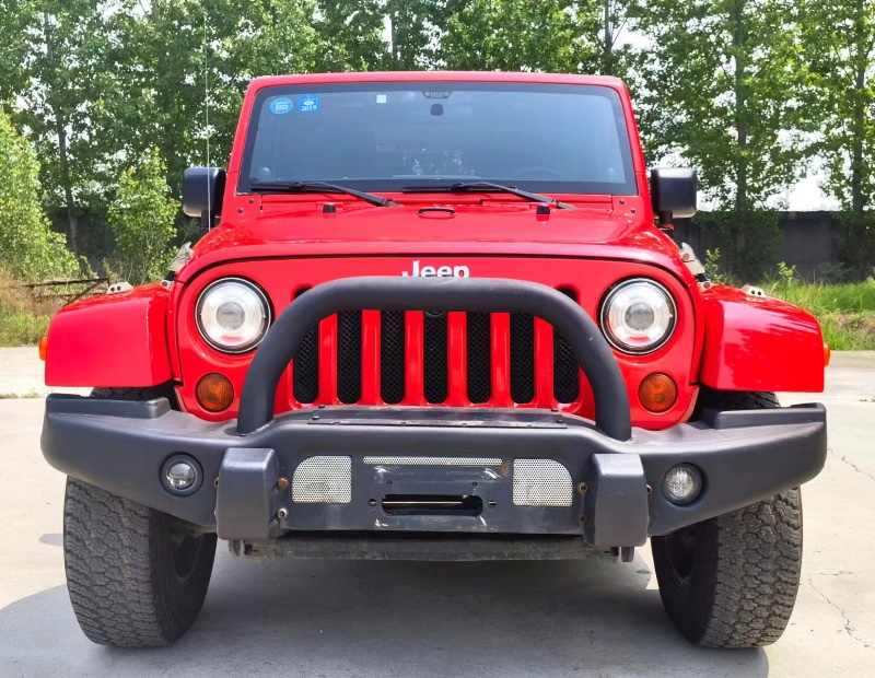 武汉12年Jeep牧马人1