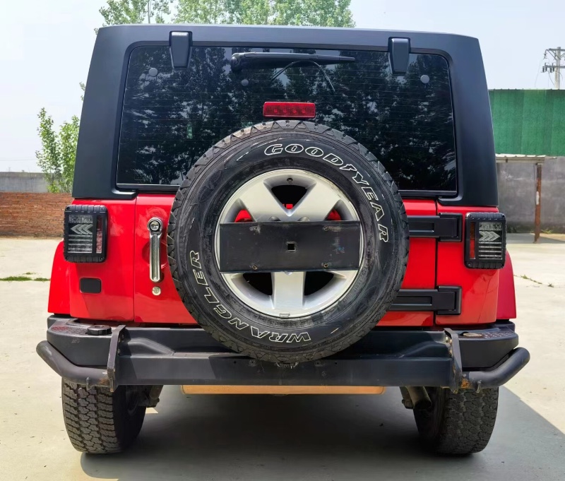 武汉12年Jeep牧马人3