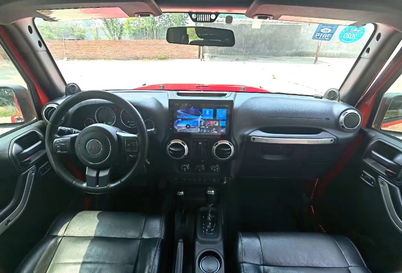 武汉12年Jeep牧马人4