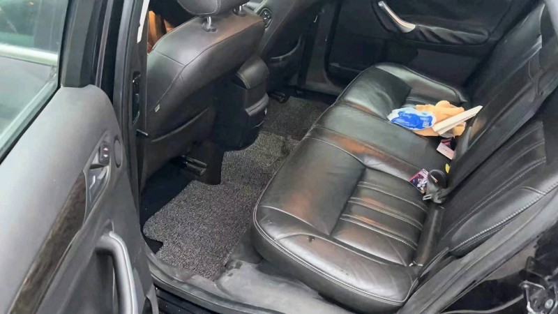 淄博11年福特蒙迪欧-致胜4