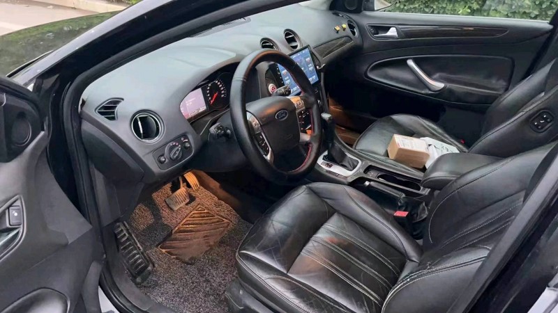 淄博11年福特蒙迪欧-致胜5