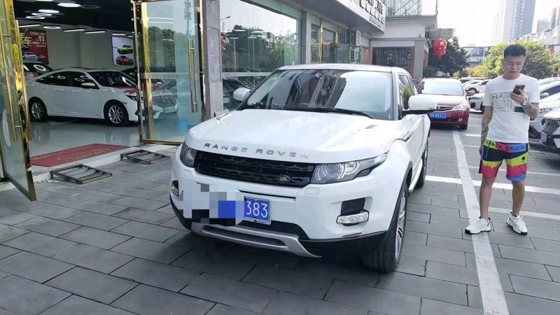 重庆12年路虎极光1