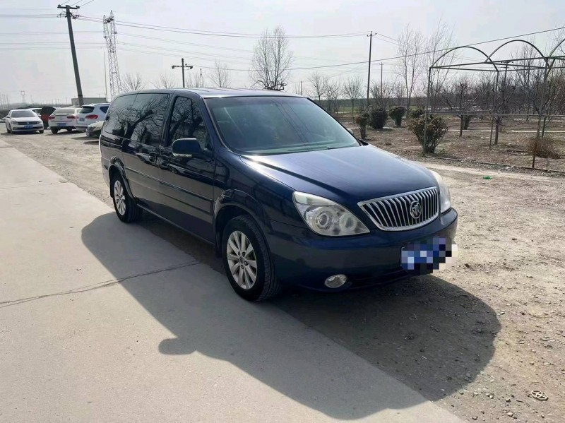 保定14年别克GL82