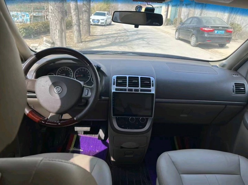 保定14年别克GL84