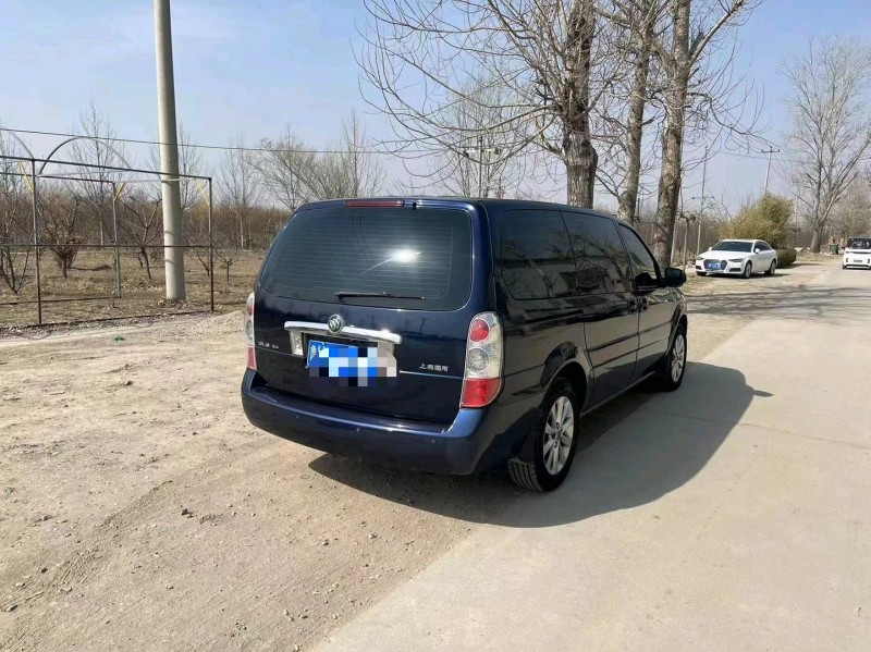 保定14年别克GL88