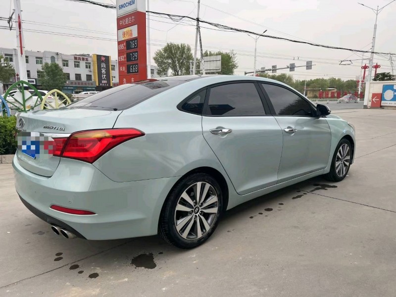 保定13年现代名图8