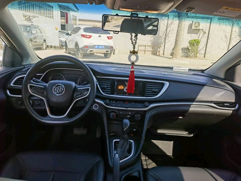 保定21年别克英朗7