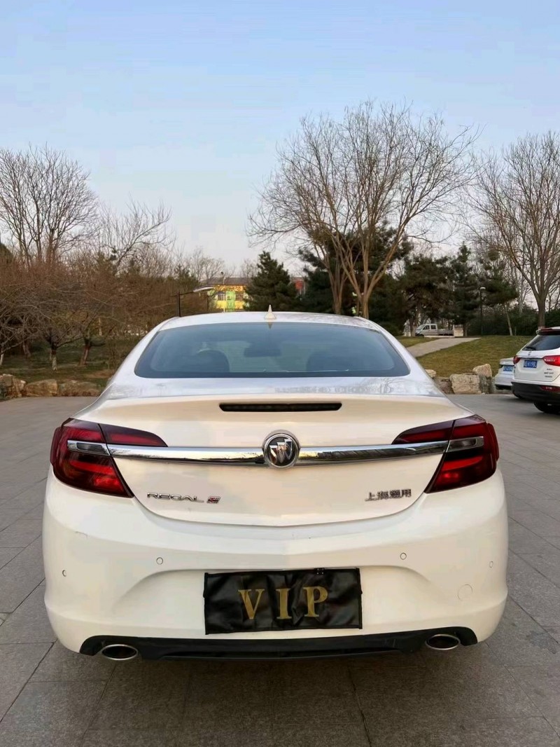 邢台14年别克君威9