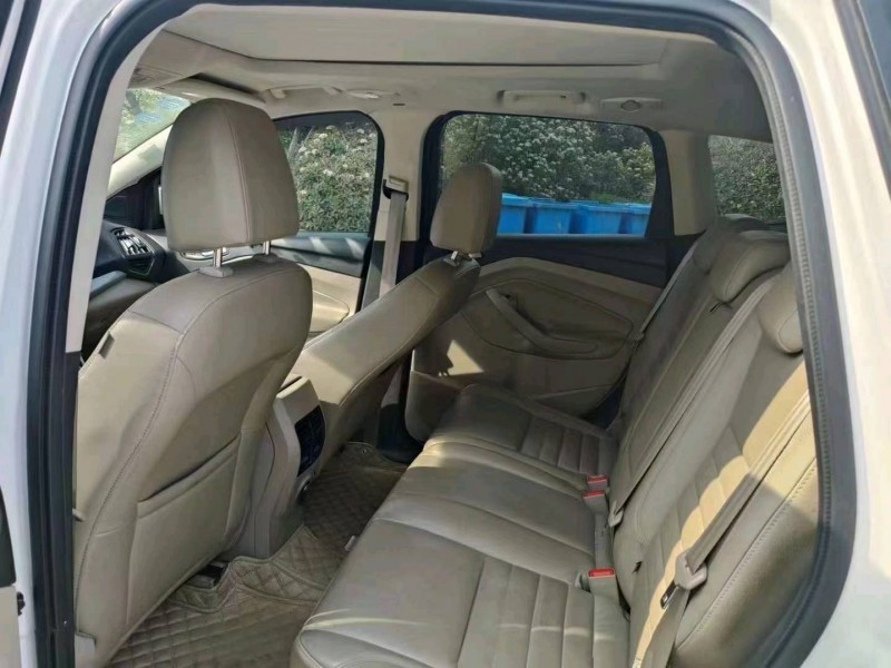 烟台15年福特翼虎8