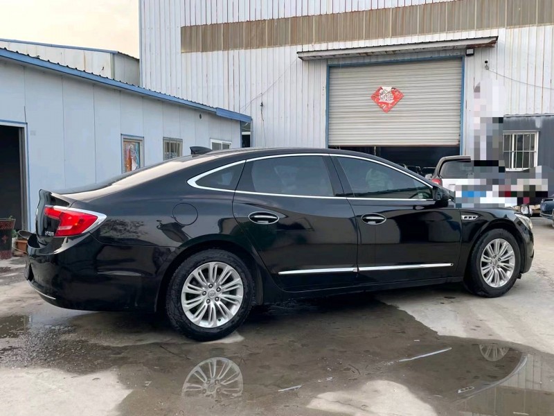 济宁16年别克君越7