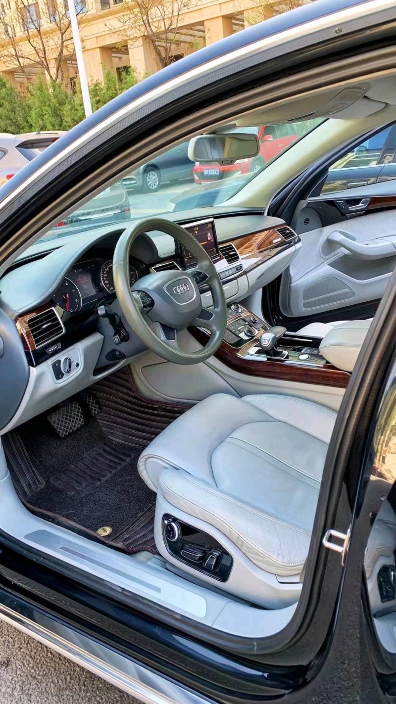 廊坊11年奥迪A8L8