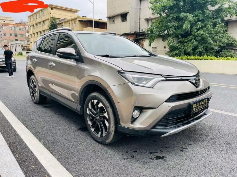 东莞18年丰田RAV4荣放3