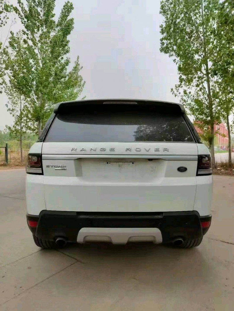 青岛14年路虎揽胜运动5