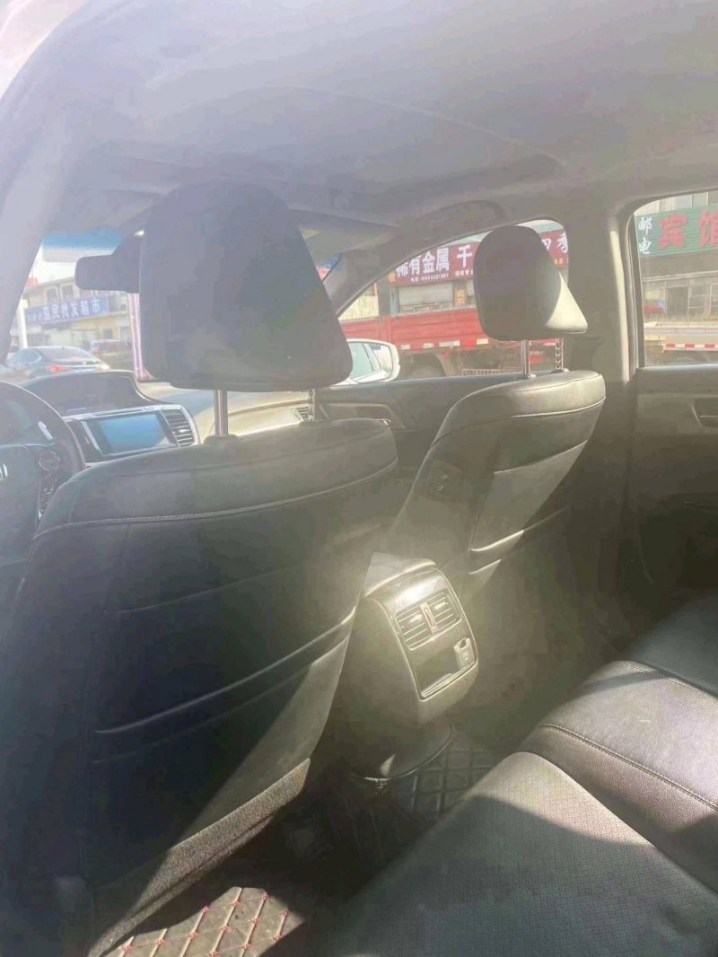 济南19年本田雅阁6