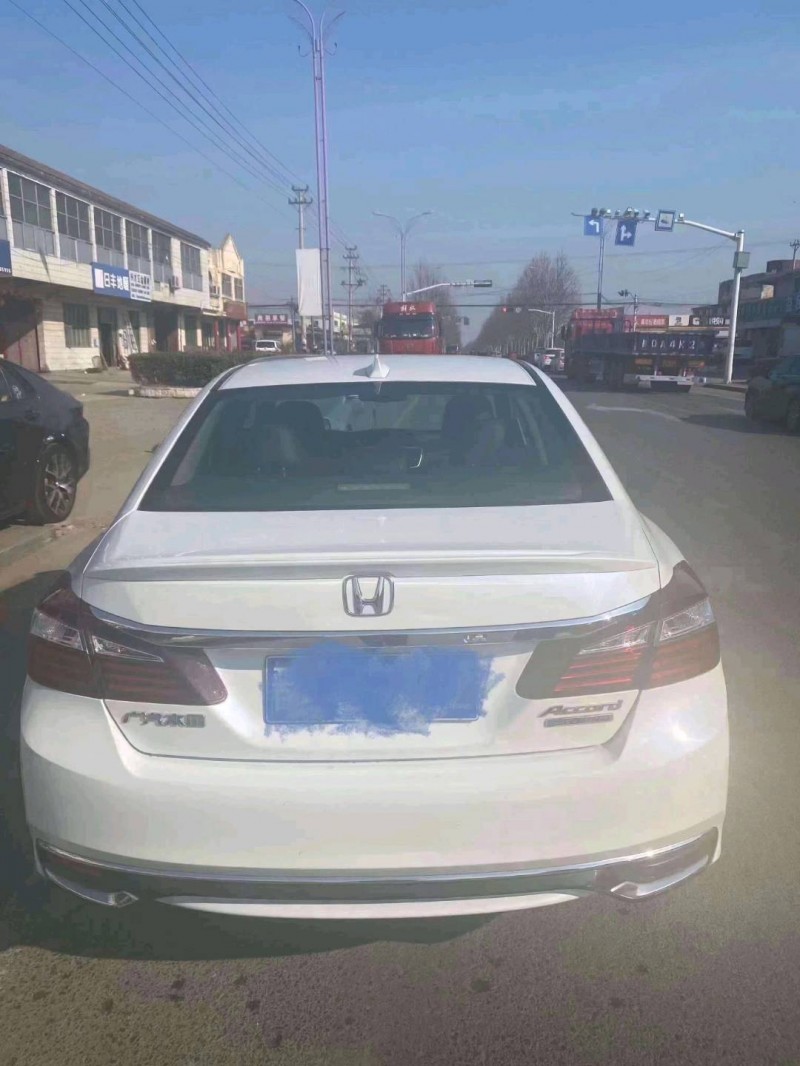 济南19年本田雅阁9