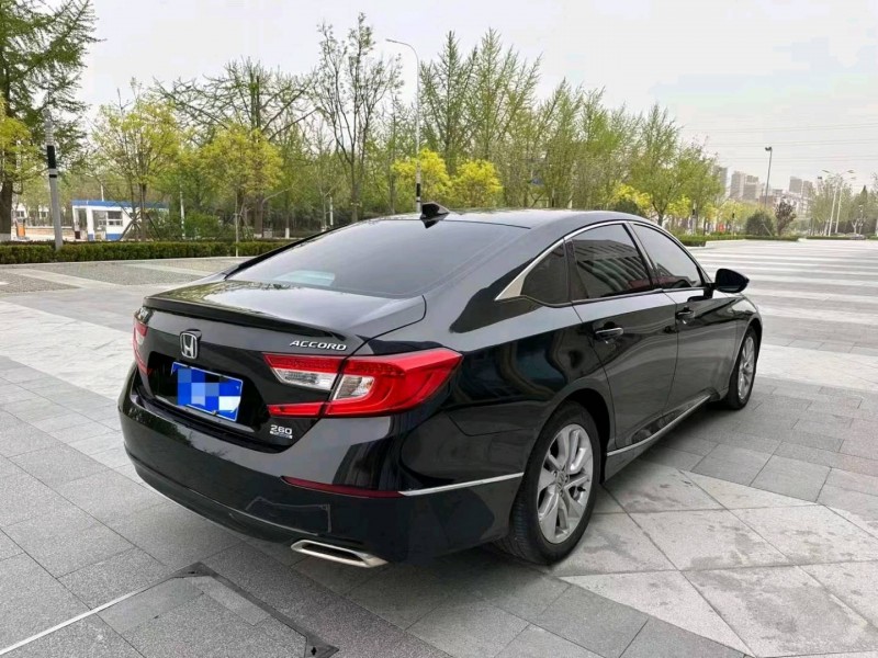 廊坊19年本田雅阁4
