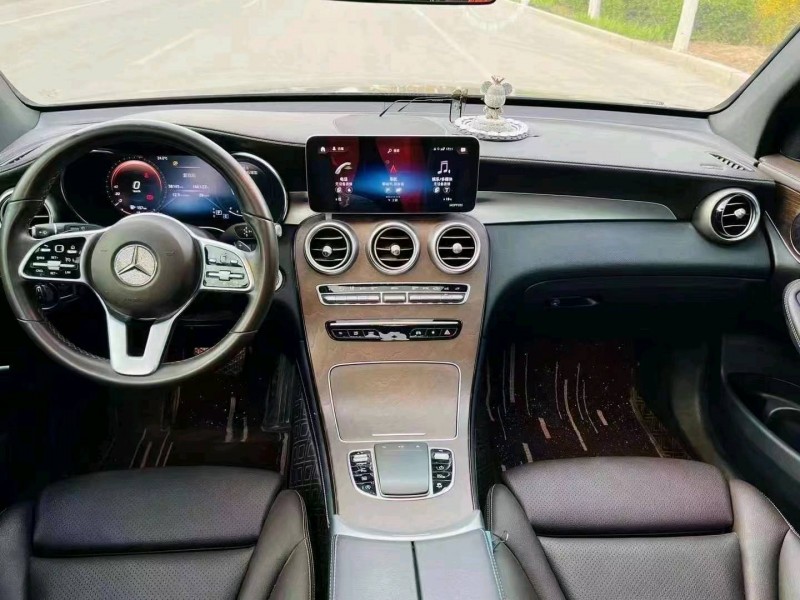 青岛20年奔驰GLC9