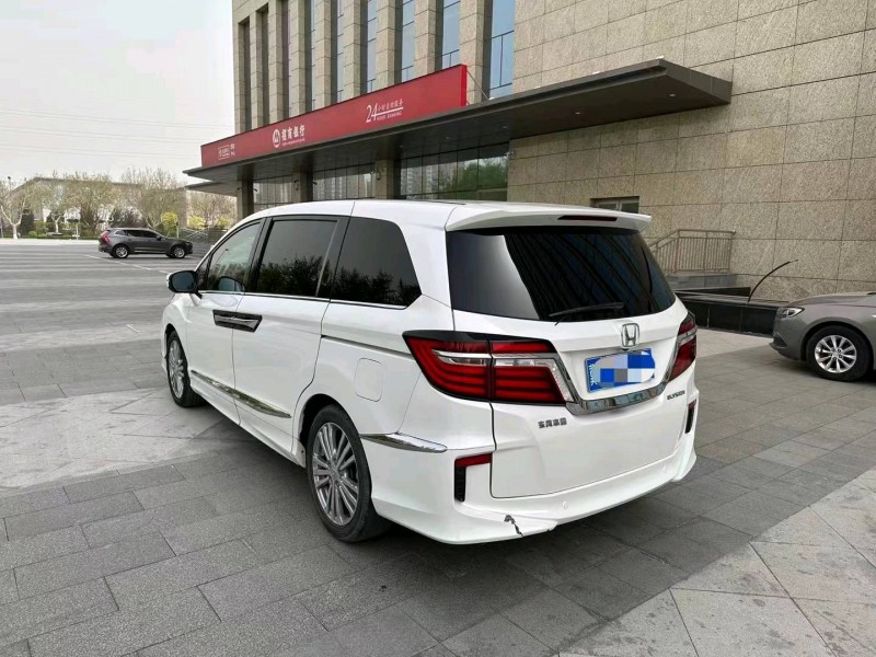 廊坊17年本田艾力绅2