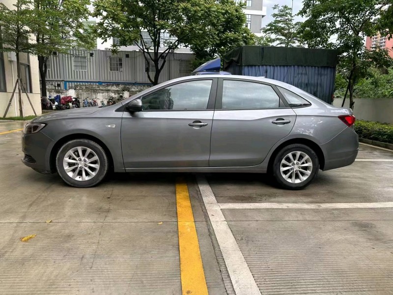 广州19年别克英朗4