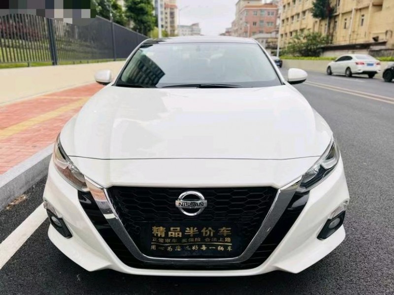 东莞19年日产天籁1
