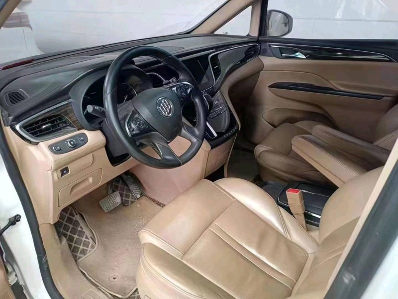 石家庄17年别克GL82