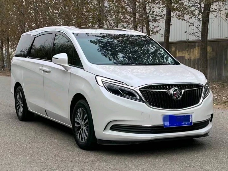 青岛19年别克GL82