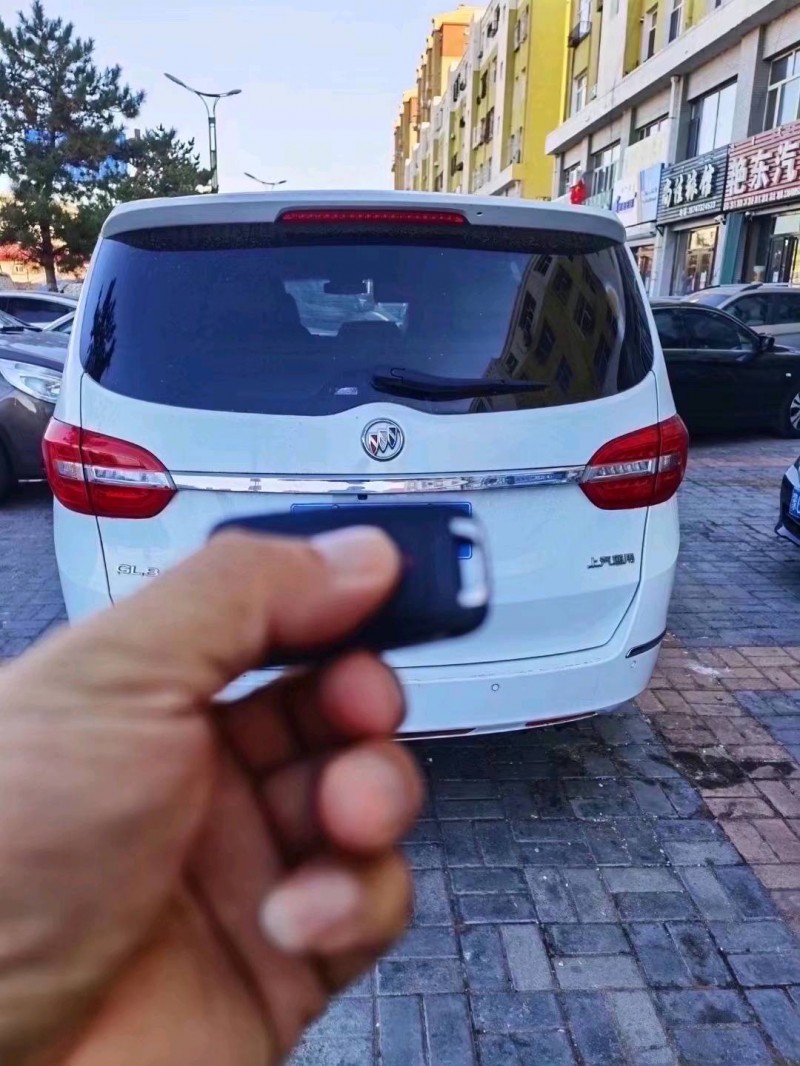 石家庄19年别克GL88