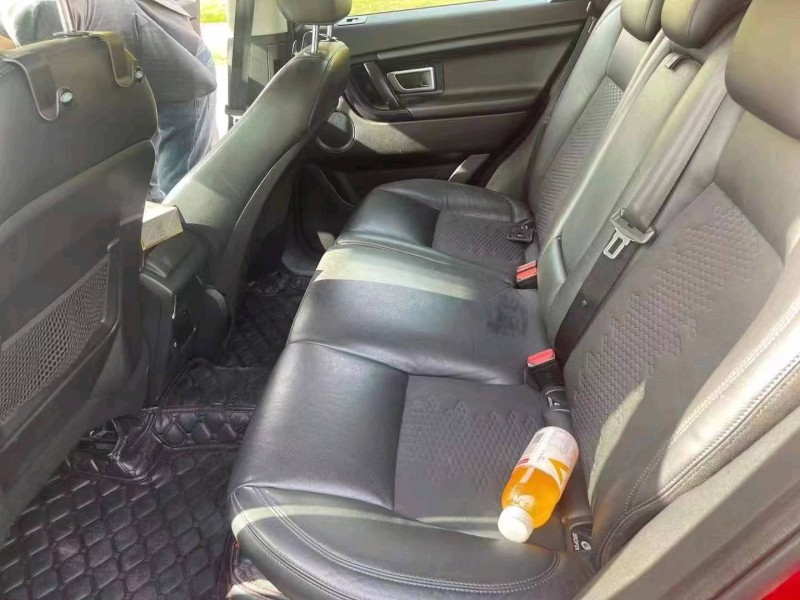 青岛16年路虎发现神行3