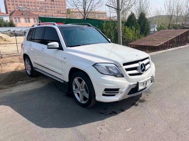 淄博15年奔驰GLK3