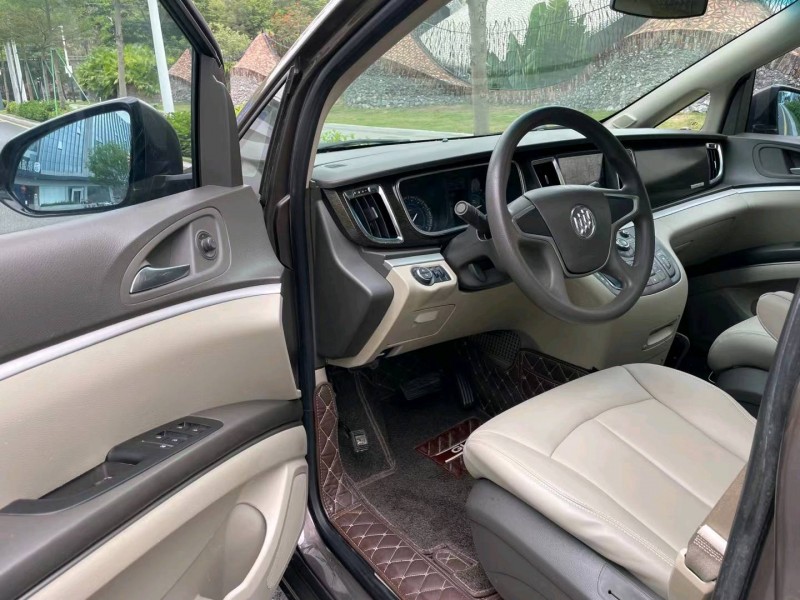 广州13年别克GL84