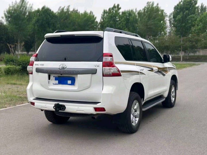 济南14年丰田普拉多5