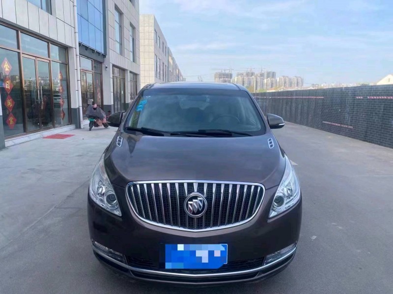 淄博15年别克GL81