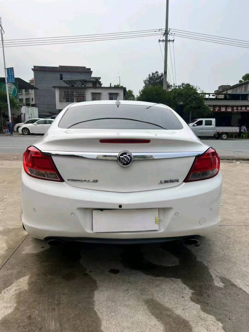 衡阳13年别克君威2