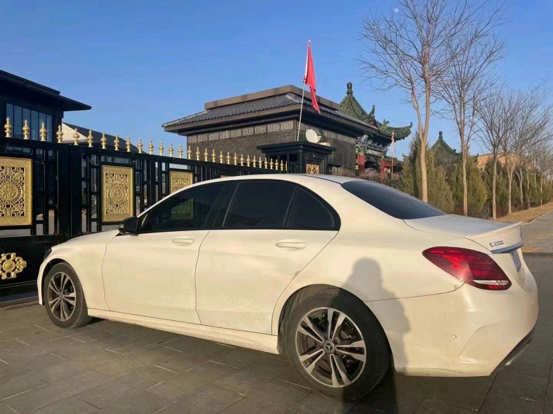 榆林18年奔驰C4