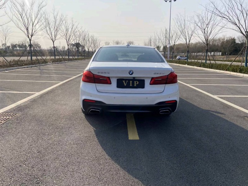 徐州18年宝马5系9
