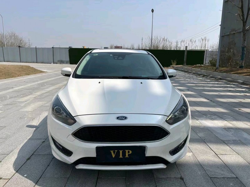 盐城17年福特福克斯1