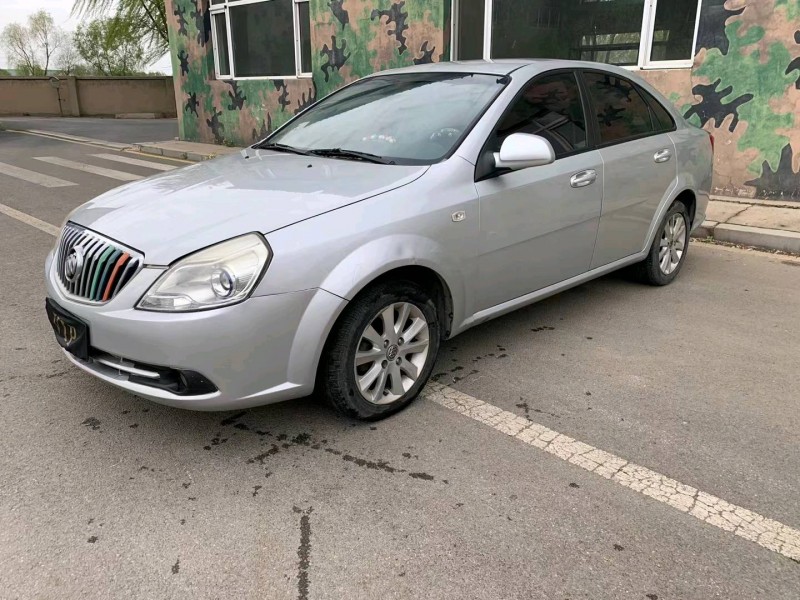 沈阳13年别克凯越2