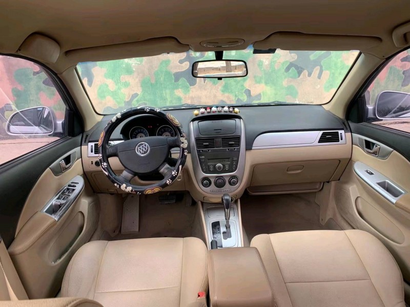 沈阳13年别克凯越6