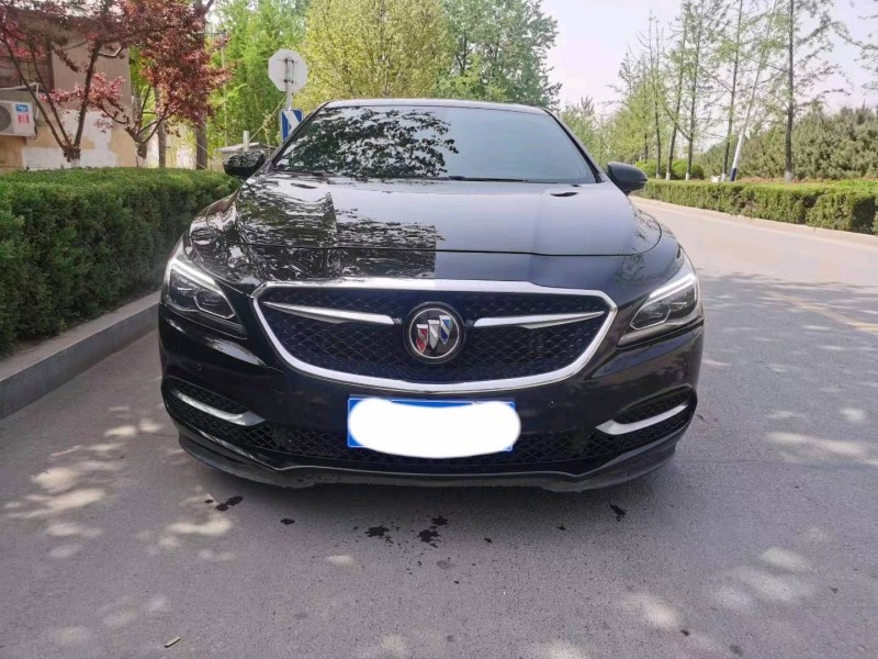 济南18年别克君越1