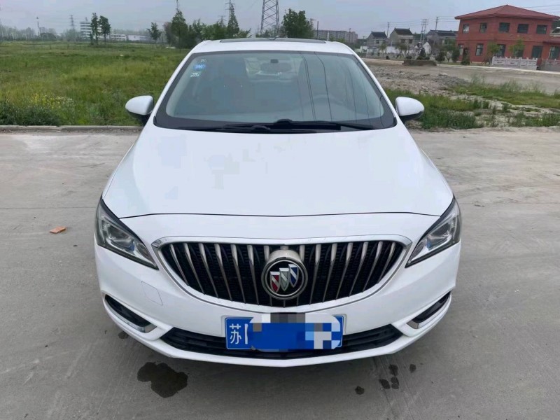 徐州17年别克威朗1